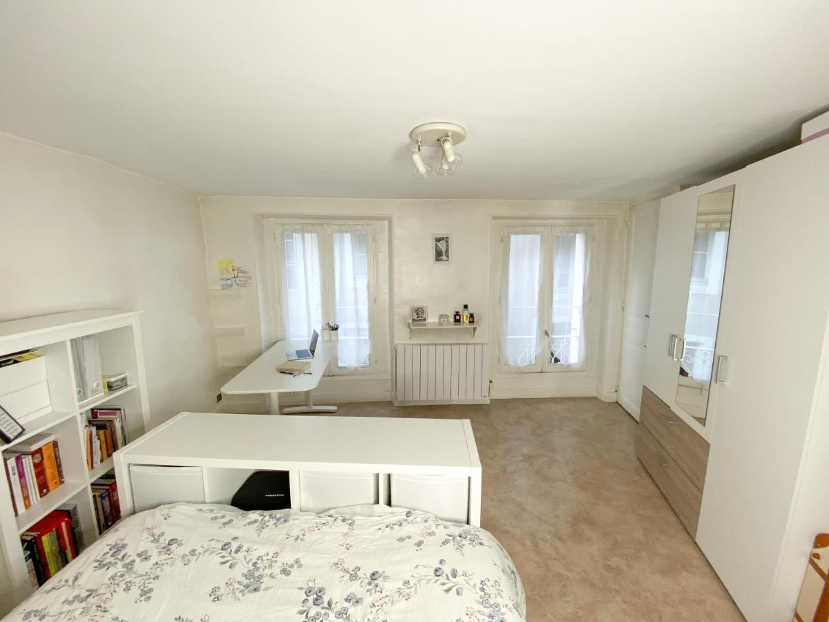 Cosy Apartment In The Heart Of Fontainebleau Exterior photo